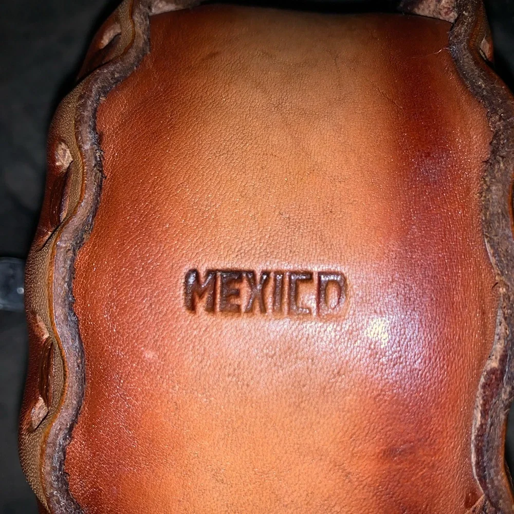 VINTAGE HANDMADE TOOLED LEATHER SMALL PURSE - Picture 5 of 9